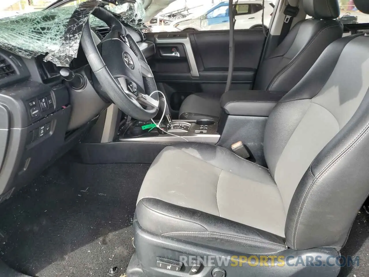 7 Photograph of a damaged car JTEFU5JR6P5280377 TOYOTA 4RUNNER 2023