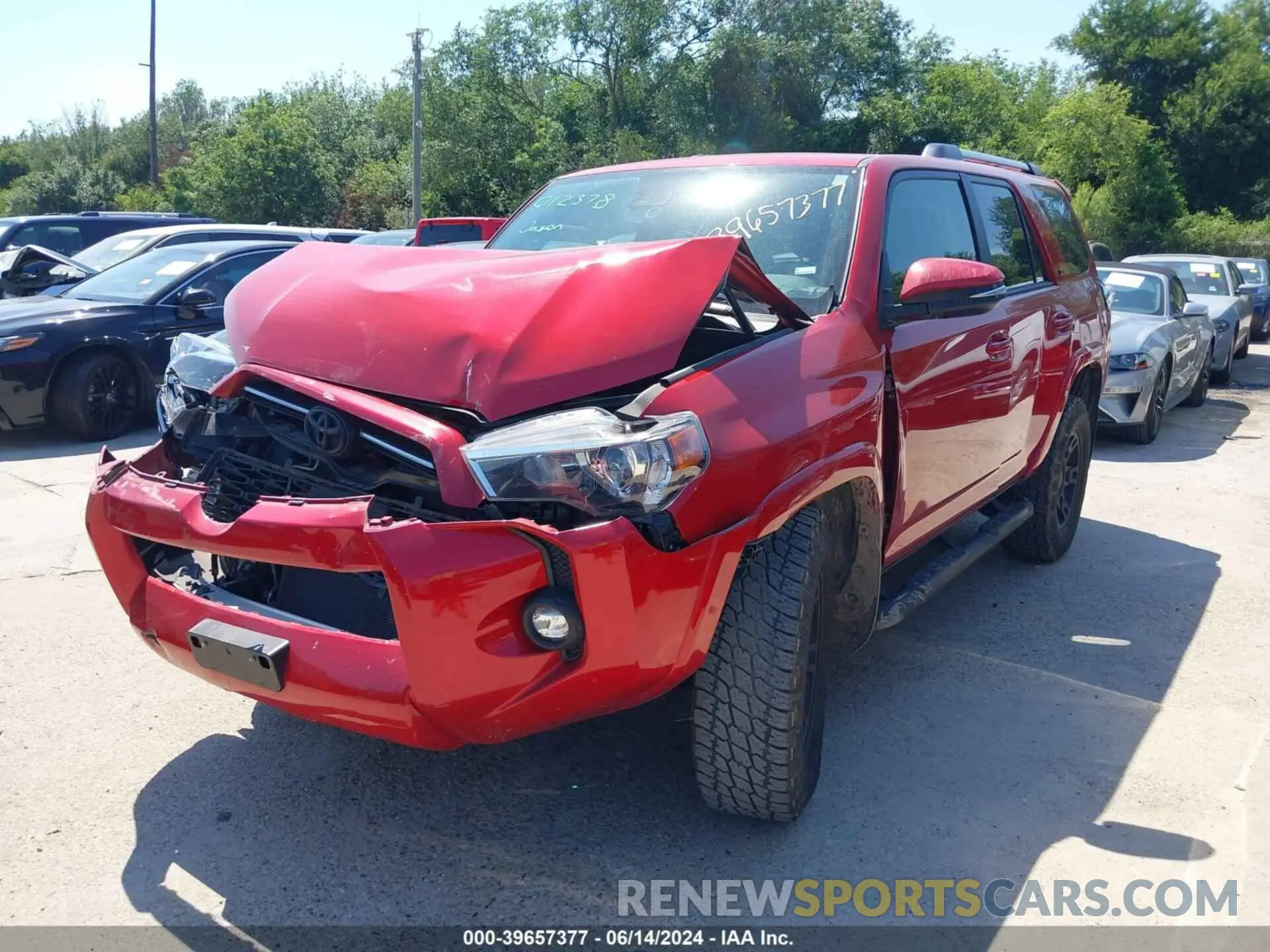 2 Photograph of a damaged car JTEFU5JR6P5292030 TOYOTA 4RUNNER 2023
