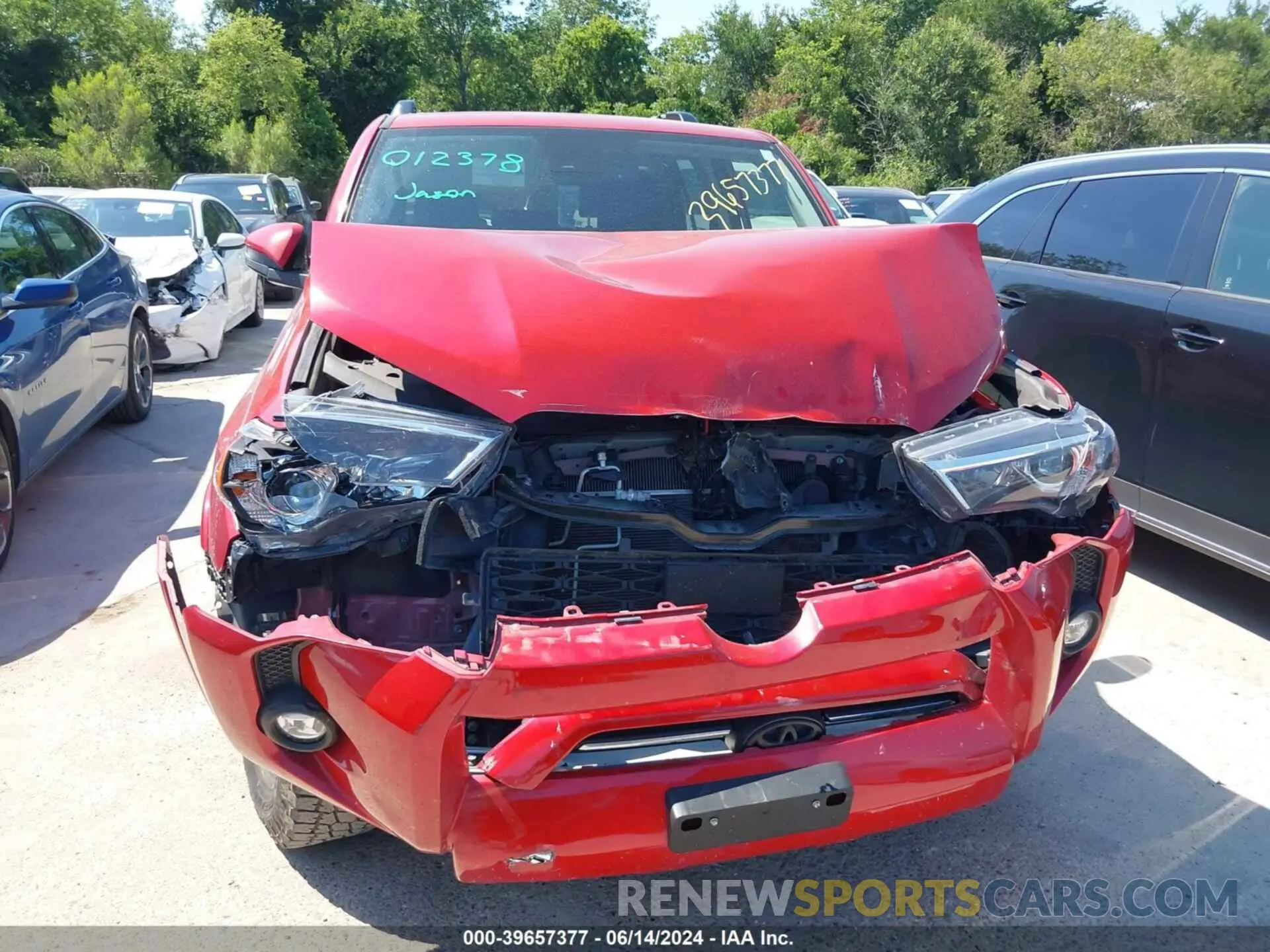 6 Photograph of a damaged car JTEFU5JR6P5292030 TOYOTA 4RUNNER 2023
