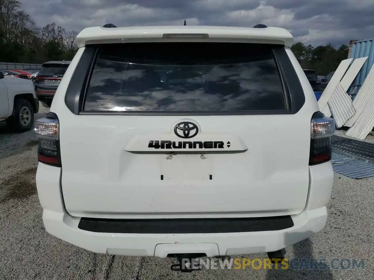 6 Photograph of a damaged car JTEFU5JR6P5297244 TOYOTA 4RUNNER 2023