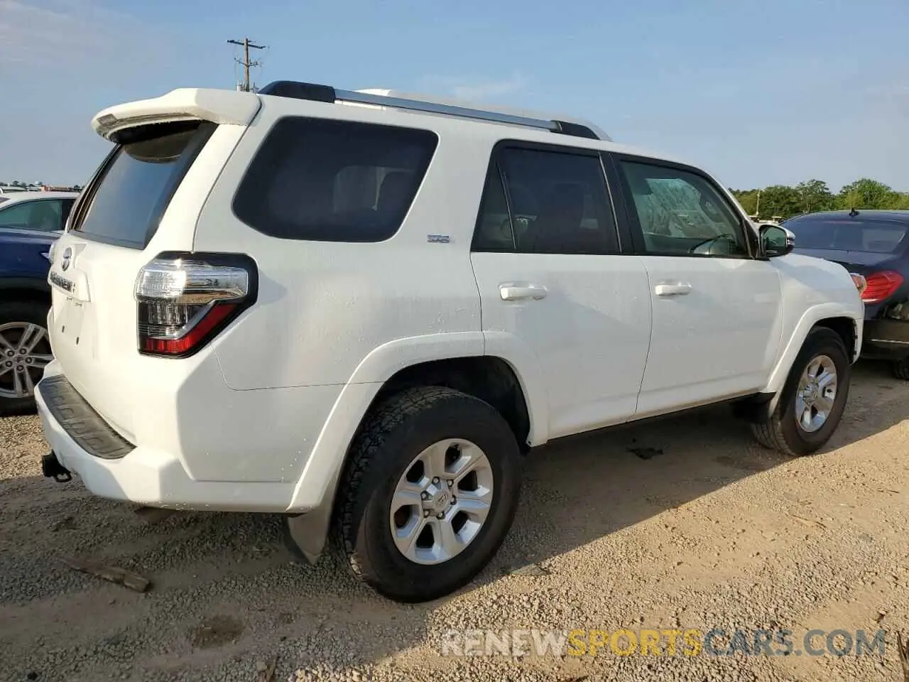 3 Photograph of a damaged car JTEFU5JR9P5282091 TOYOTA 4RUNNER 2023