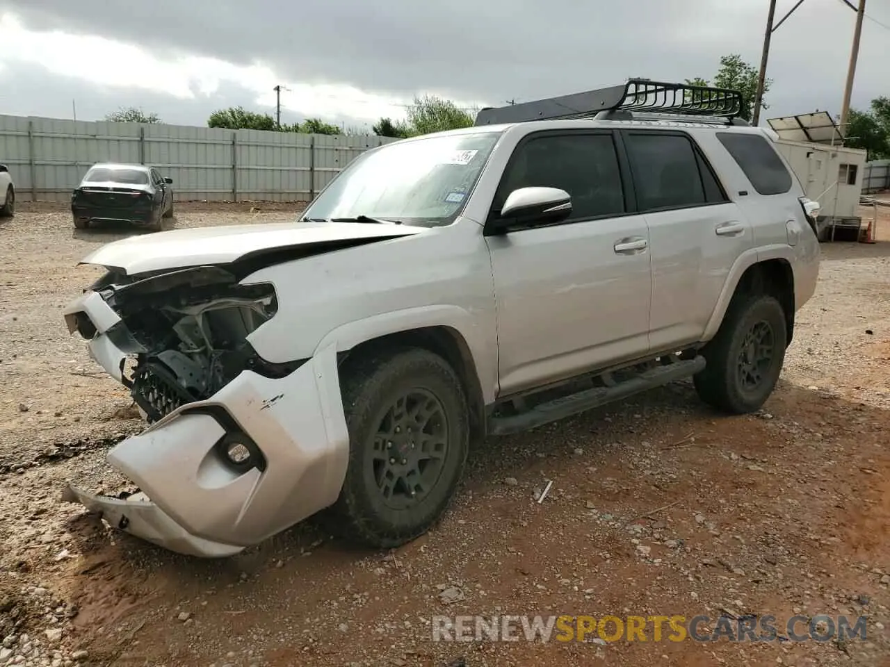 1 Photograph of a damaged car JTEFU5JR9P5286061 TOYOTA 4RUNNER 2023