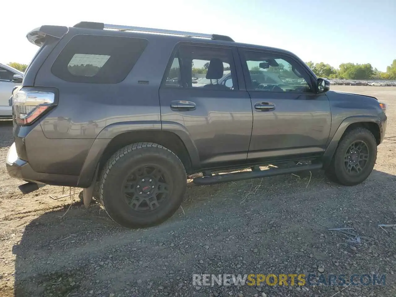 3 Photograph of a damaged car JTEFU5JRXP5302932 TOYOTA 4RUNNER 2023