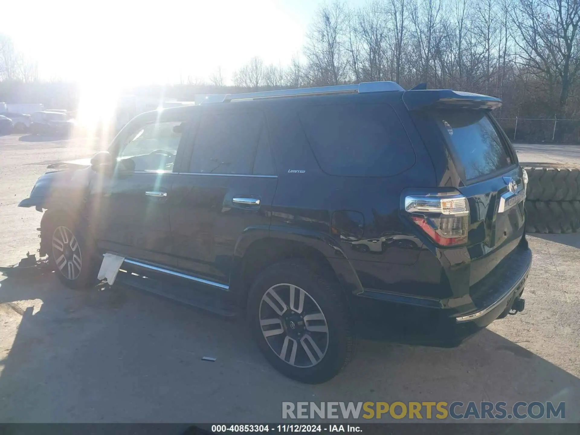 3 Photograph of a damaged car JTEKU5JR0P6191770 TOYOTA 4RUNNER 2023