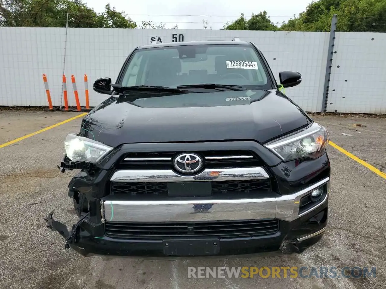 5 Photograph of a damaged car JTEKU5JR2P6152548 TOYOTA 4RUNNER 2023