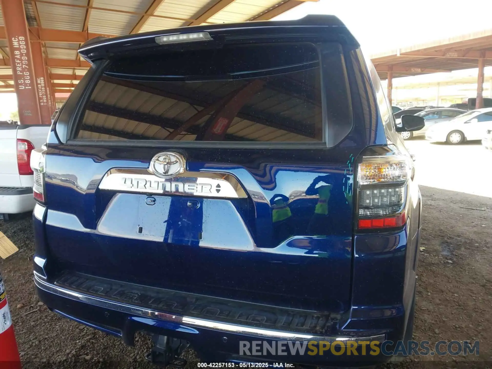 16 Photograph of a damaged car JTEKU5JR3P6161940 TOYOTA 4RUNNER 2023