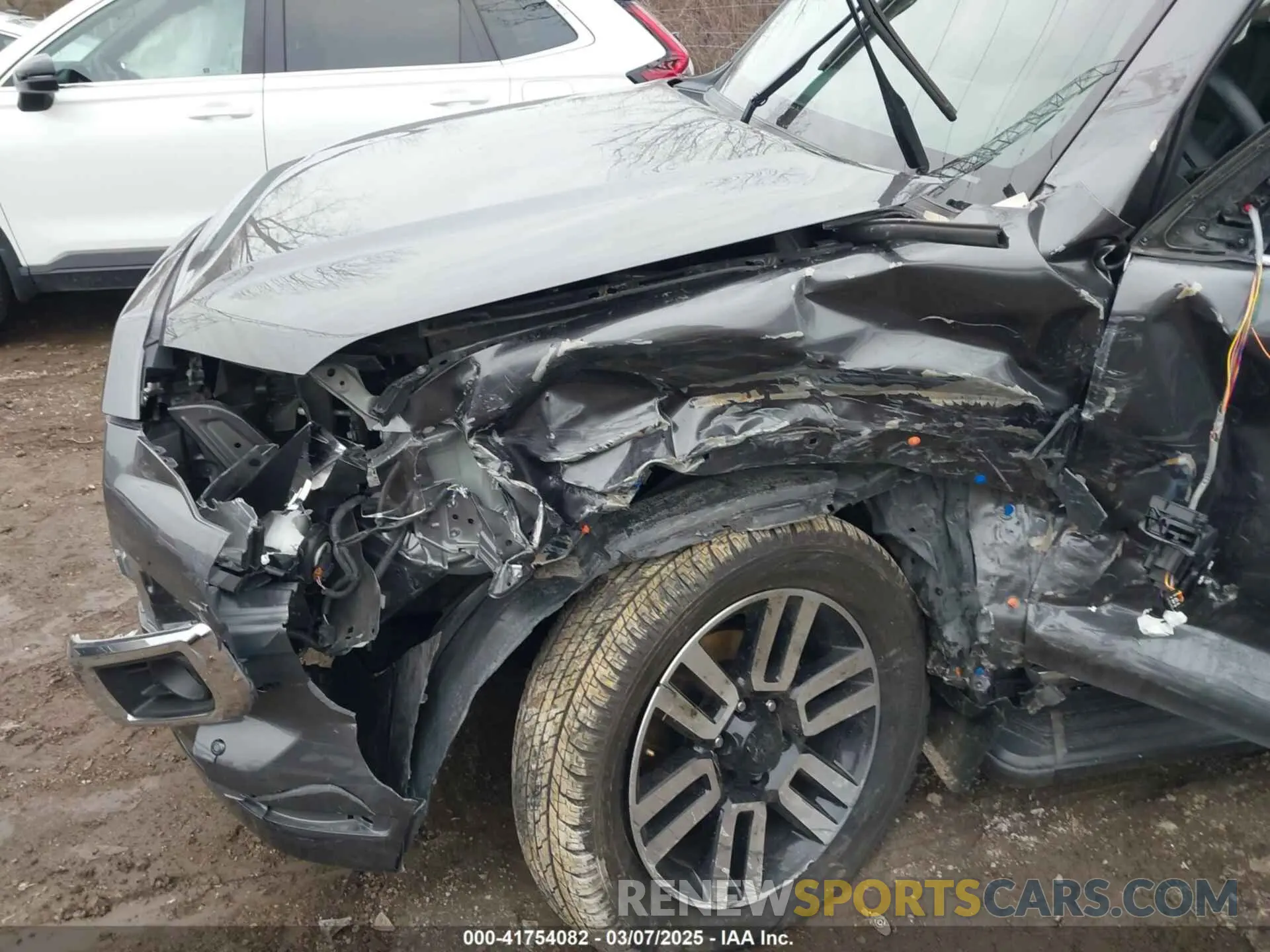6 Photograph of a damaged car JTEKU5JR5P6110276 TOYOTA 4RUNNER 2023