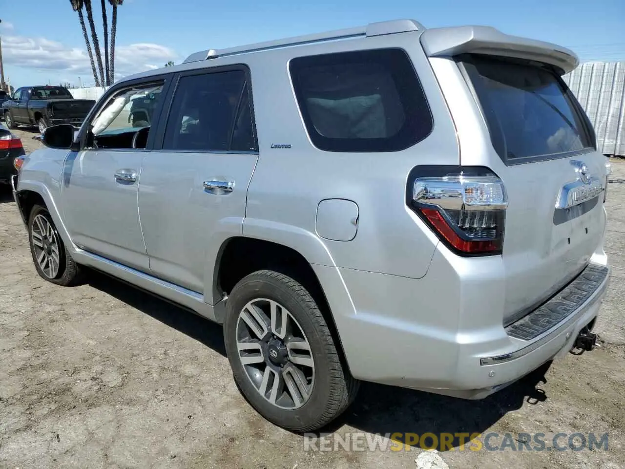 2 Photograph of a damaged car JTEKU5JR5P6131418 TOYOTA 4RUNNER 2023