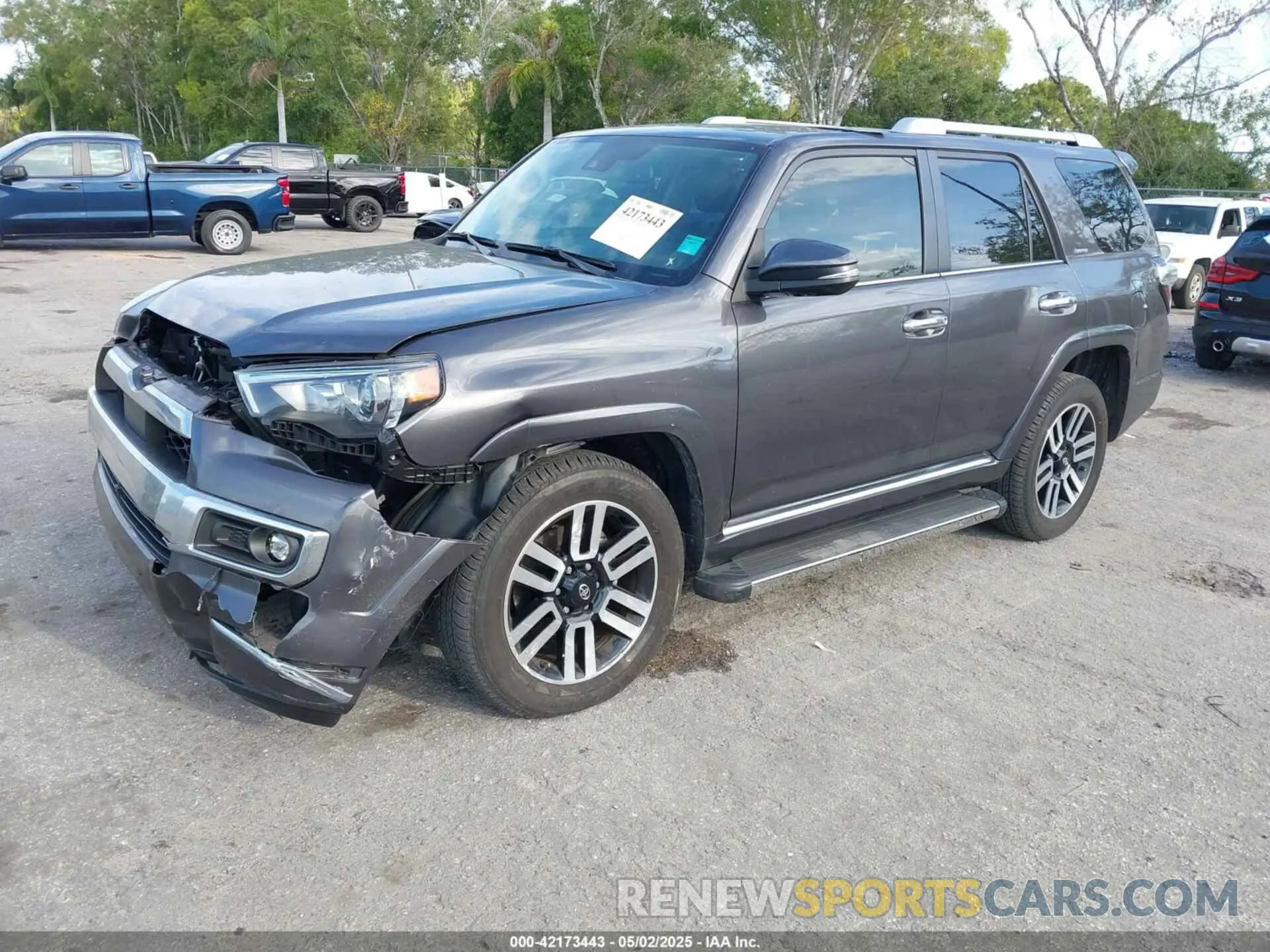 2 Photograph of a damaged car JTEKU5JR8P6133647 TOYOTA 4RUNNER 2023