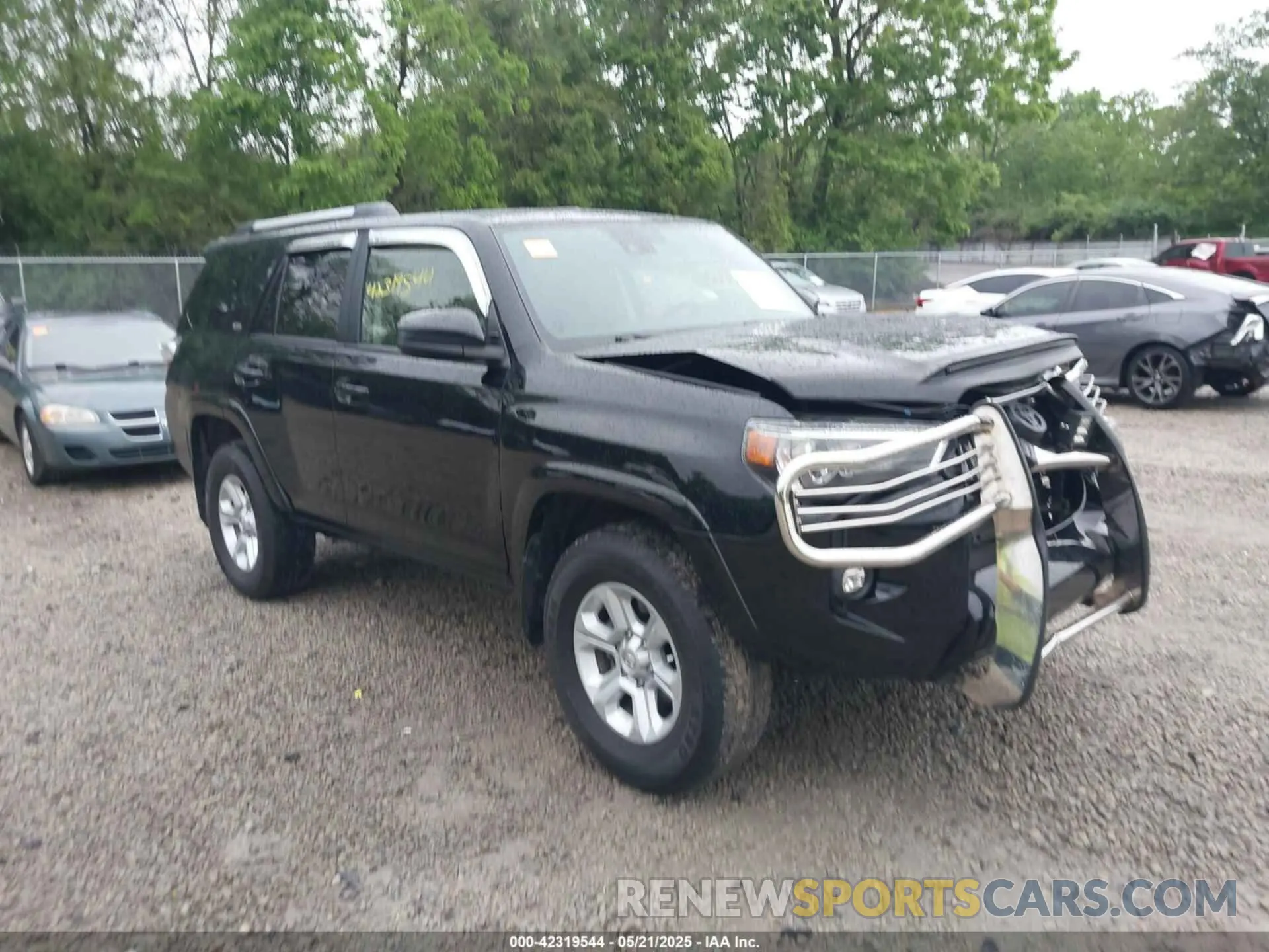 1 Photograph of a damaged car JTEMU5JR1P6159399 TOYOTA 4RUNNER 2023
