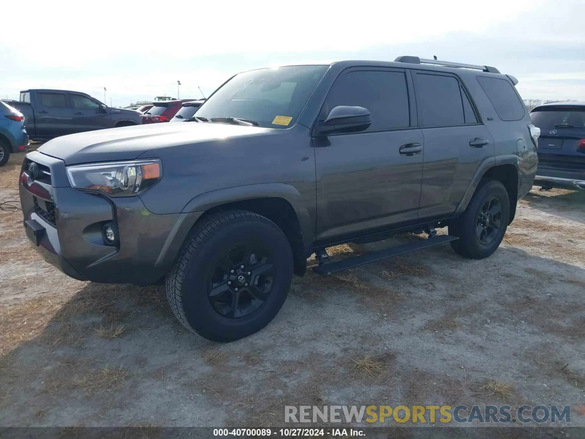 2 Photograph of a damaged car JTEMU5JR2P6143230 TOYOTA 4RUNNER 2023