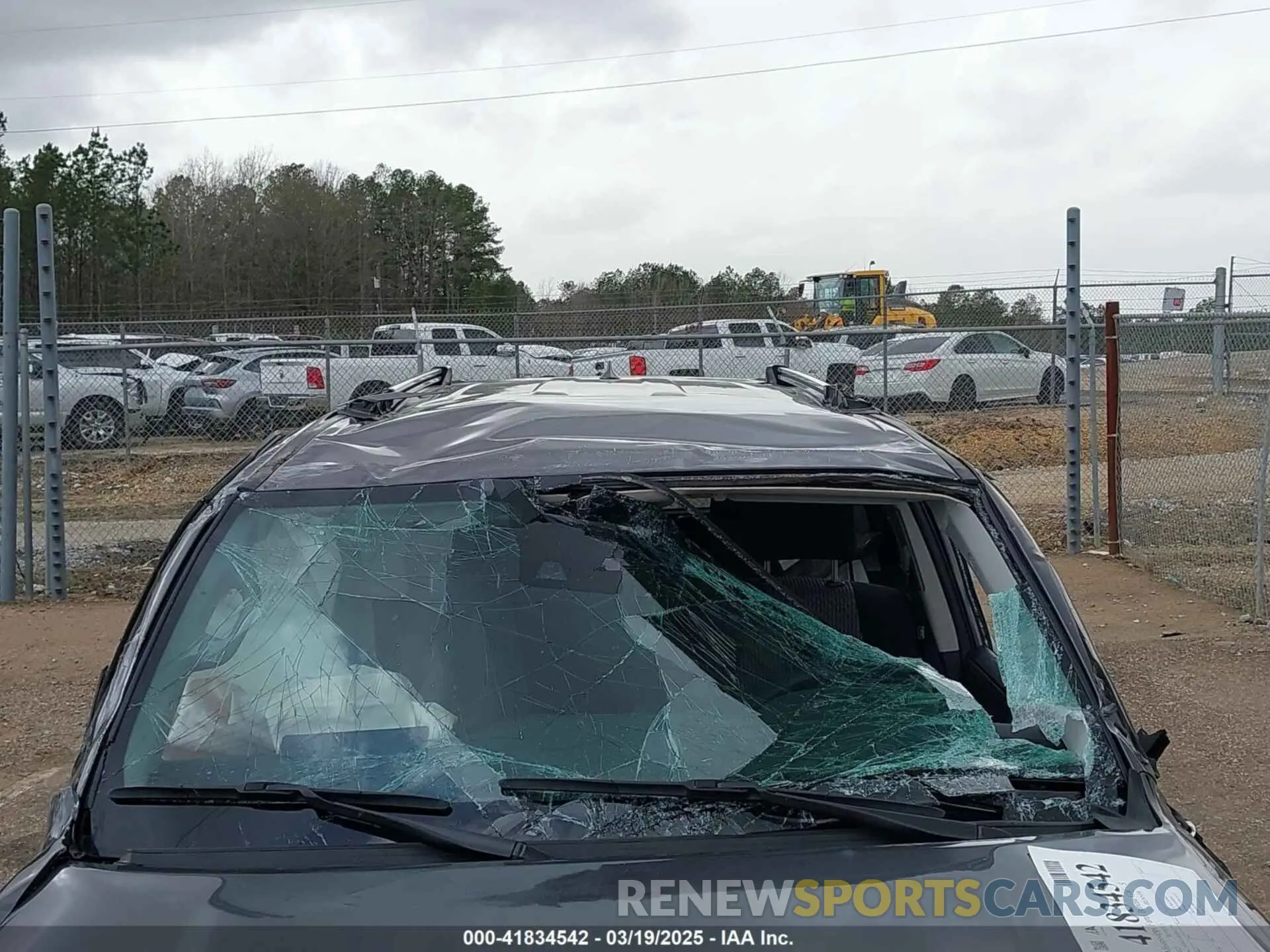 6 Photograph of a damaged car JTEMU5JR5P6111291 TOYOTA 4RUNNER 2023