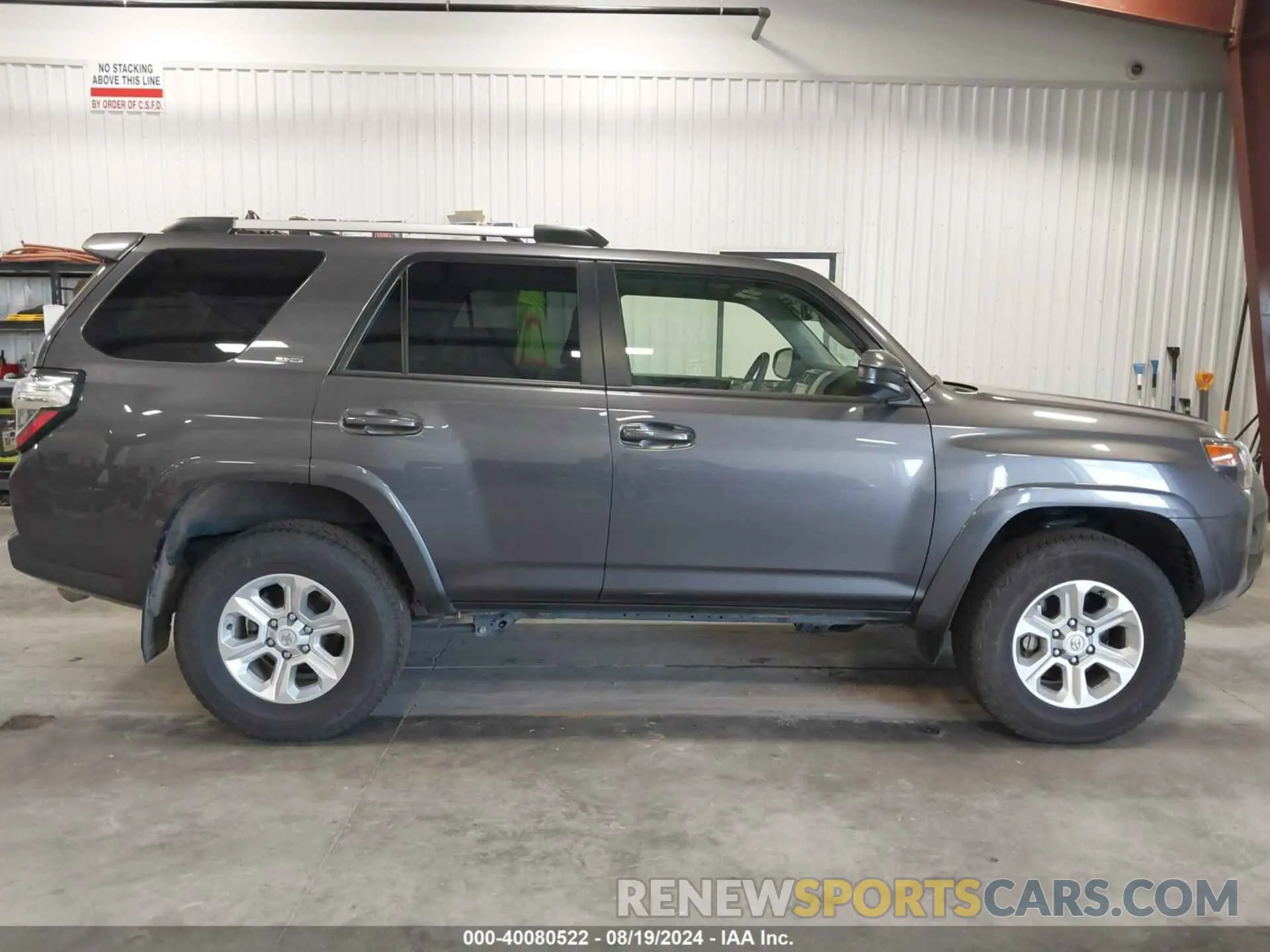 13 Photograph of a damaged car JTEMU5JR5P6209298 TOYOTA 4RUNNER 2023