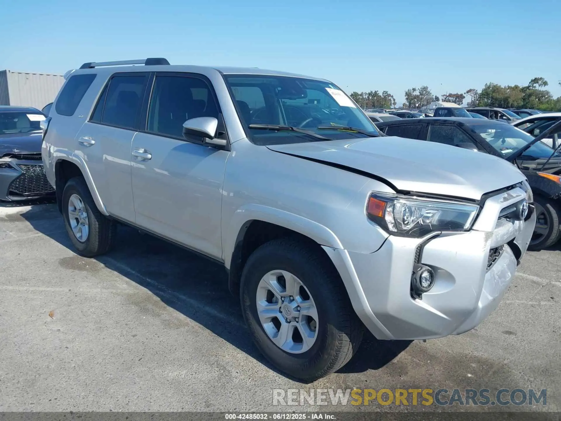 1 Photograph of a damaged car JTEMU5JR7P6192049 TOYOTA 4RUNNER 2023