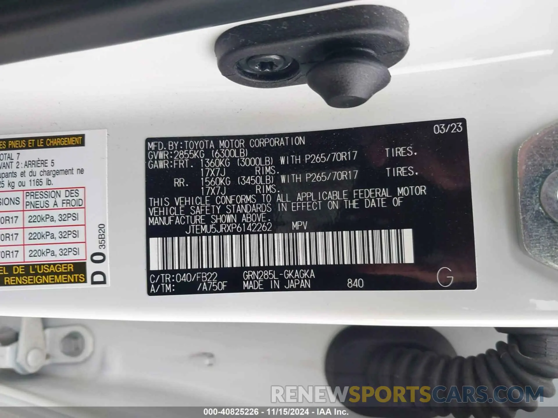 9 Photograph of a damaged car JTEMU5JRXP6142262 TOYOTA 4RUNNER 2023