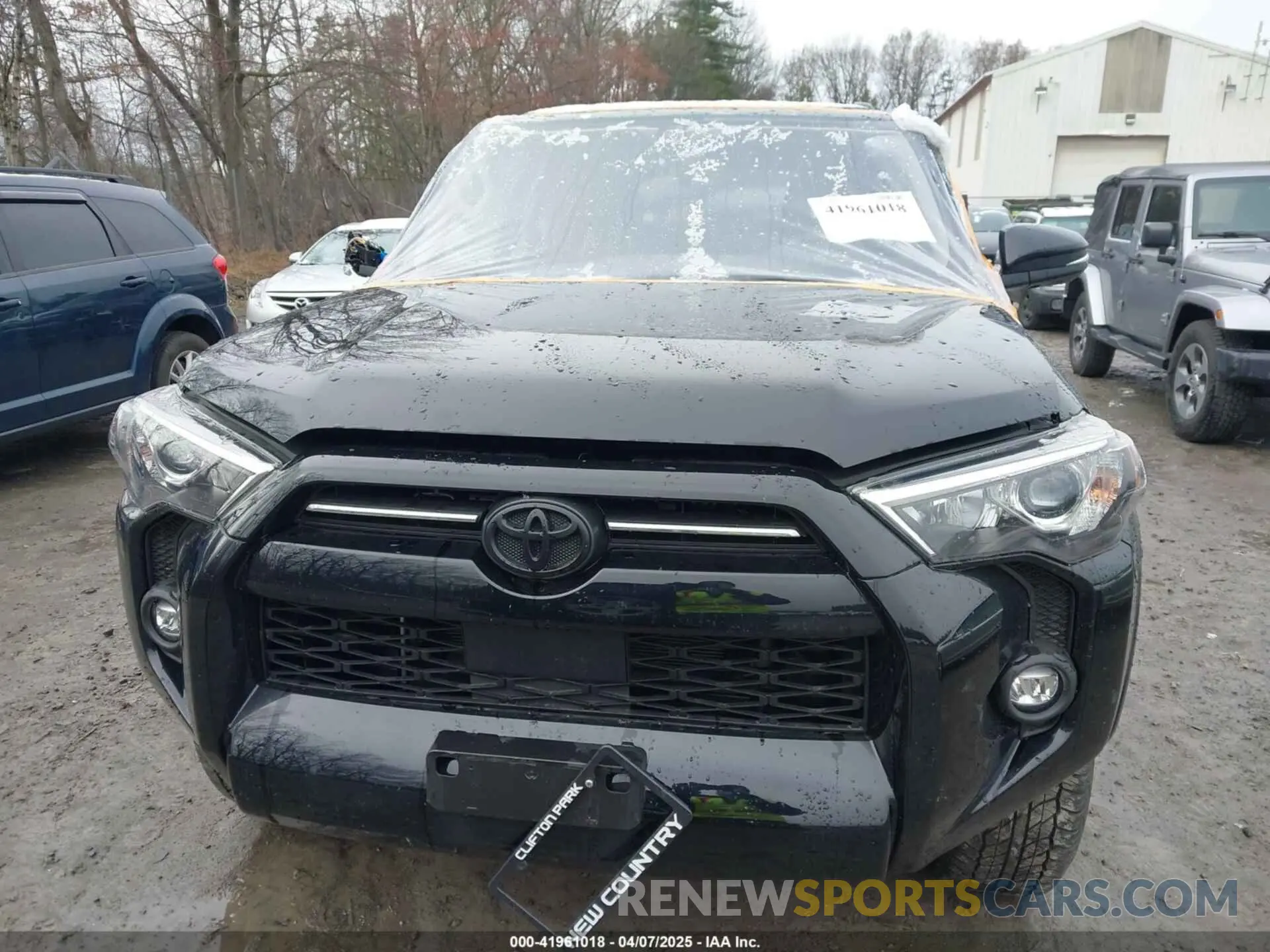 12 Photograph of a damaged car JTENU5JRXP6198822 TOYOTA 4RUNNER 2023