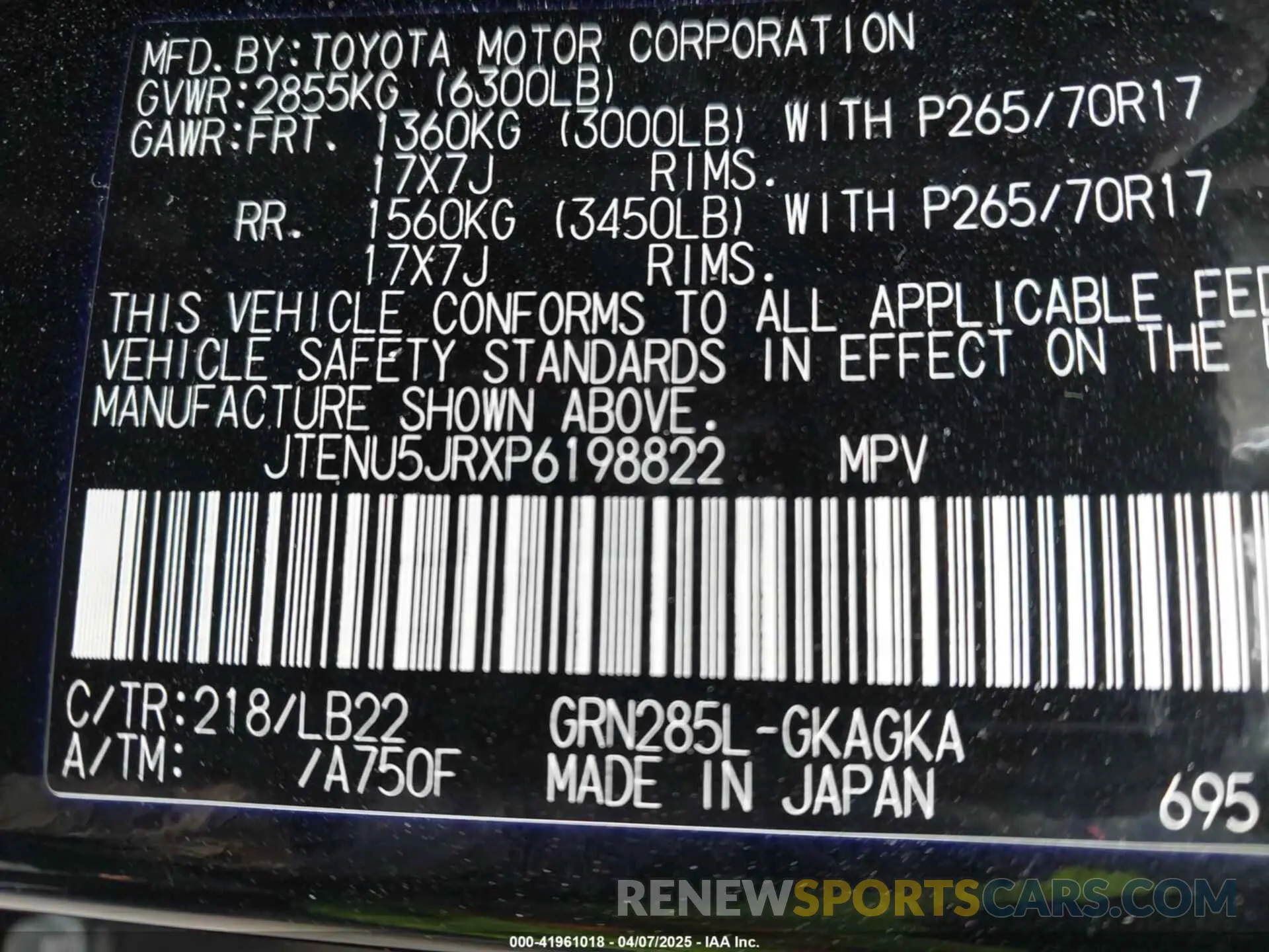 9 Photograph of a damaged car JTENU5JRXP6198822 TOYOTA 4RUNNER 2023