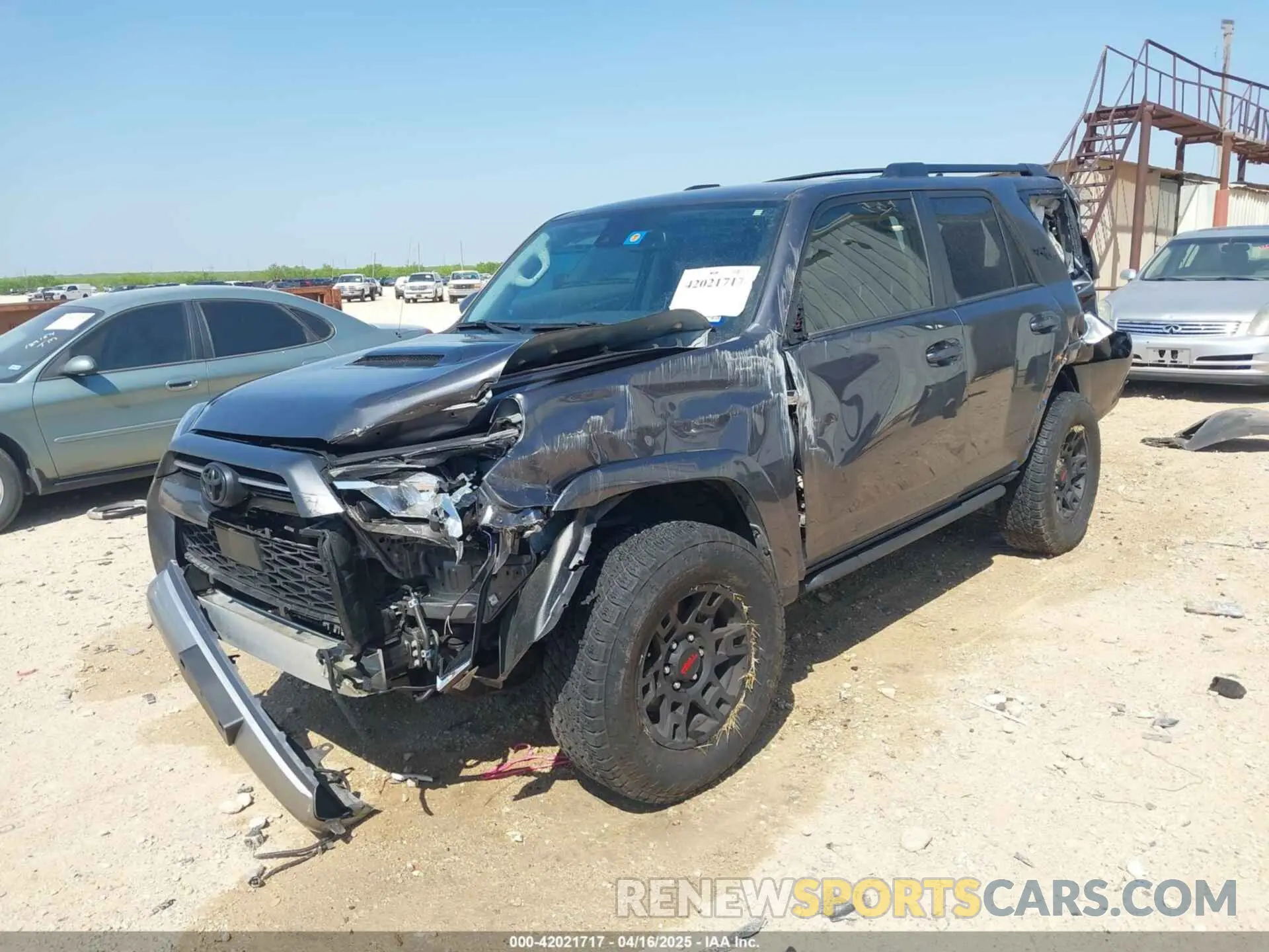 2 Photograph of a damaged car JTERU5JR1P6202743 TOYOTA 4RUNNER 2023