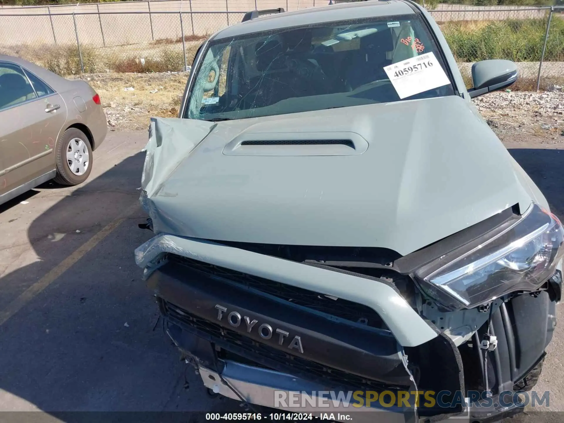 12 Photograph of a damaged car JTERU5JR2P6184446 TOYOTA 4RUNNER 2023