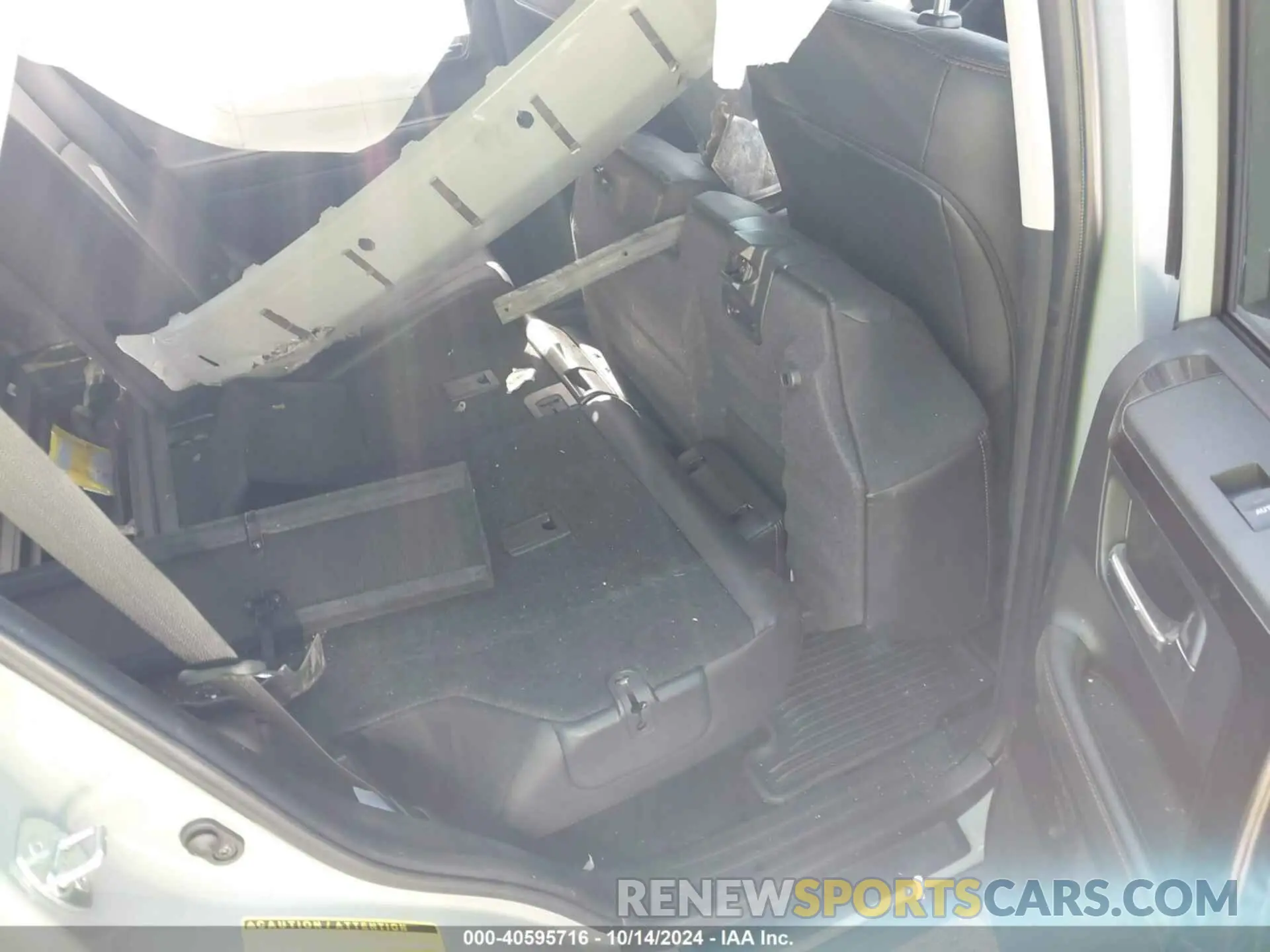 8 Photograph of a damaged car JTERU5JR2P6184446 TOYOTA 4RUNNER 2023
