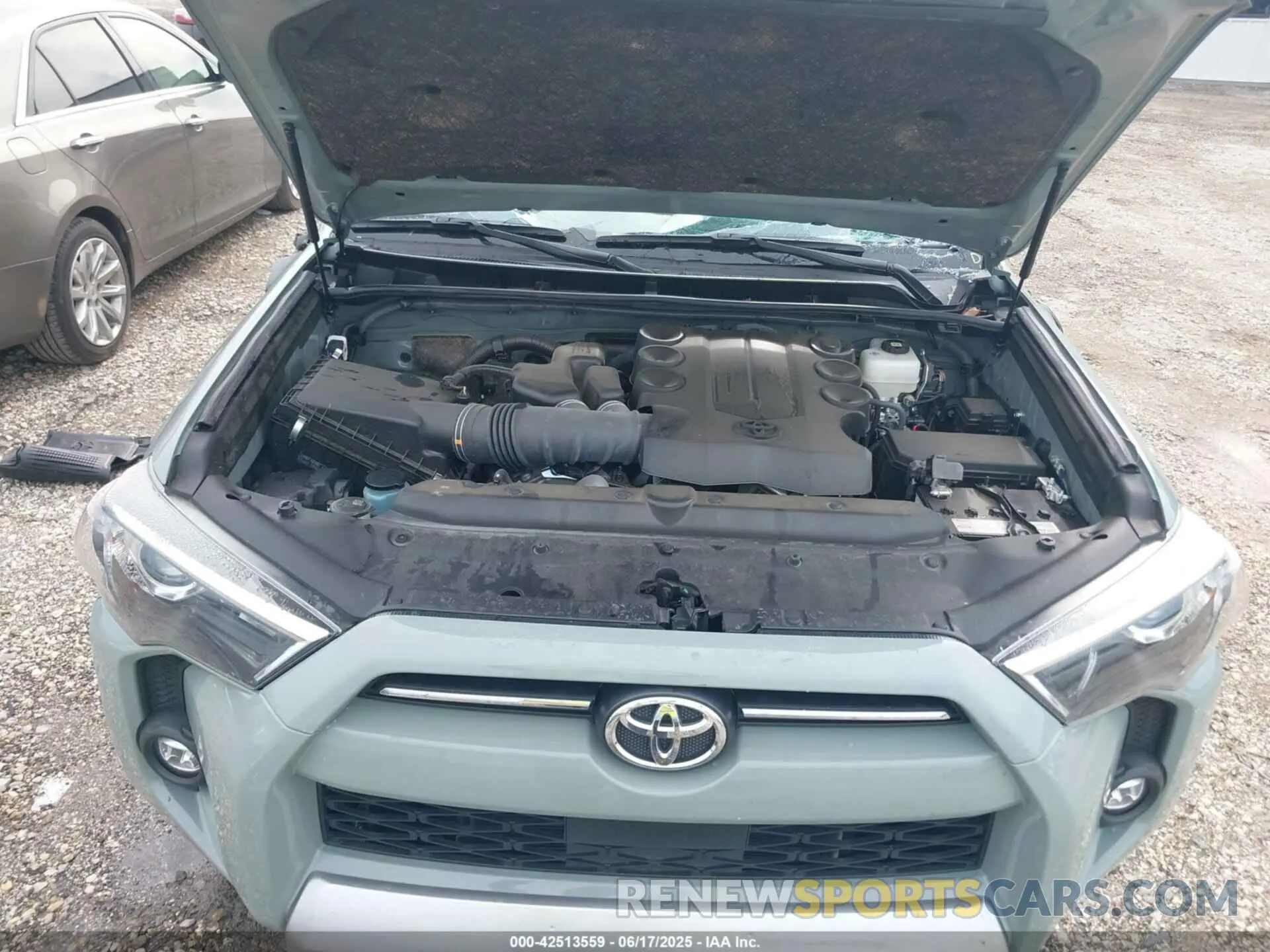 10 Photograph of a damaged car JTERU5JR4P6210352 TOYOTA 4RUNNER 2023