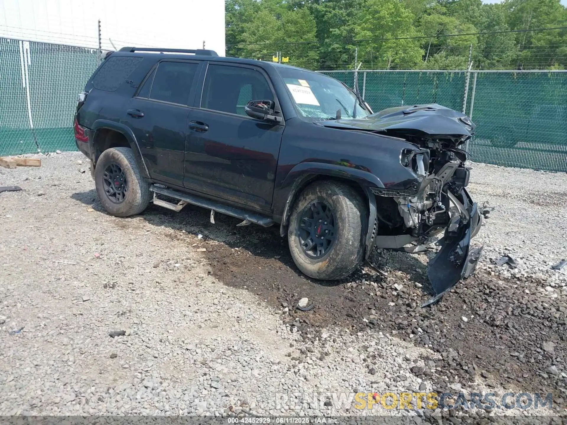 1 Photograph of a damaged car JTERU5JR6P6160165 TOYOTA 4RUNNER 2023