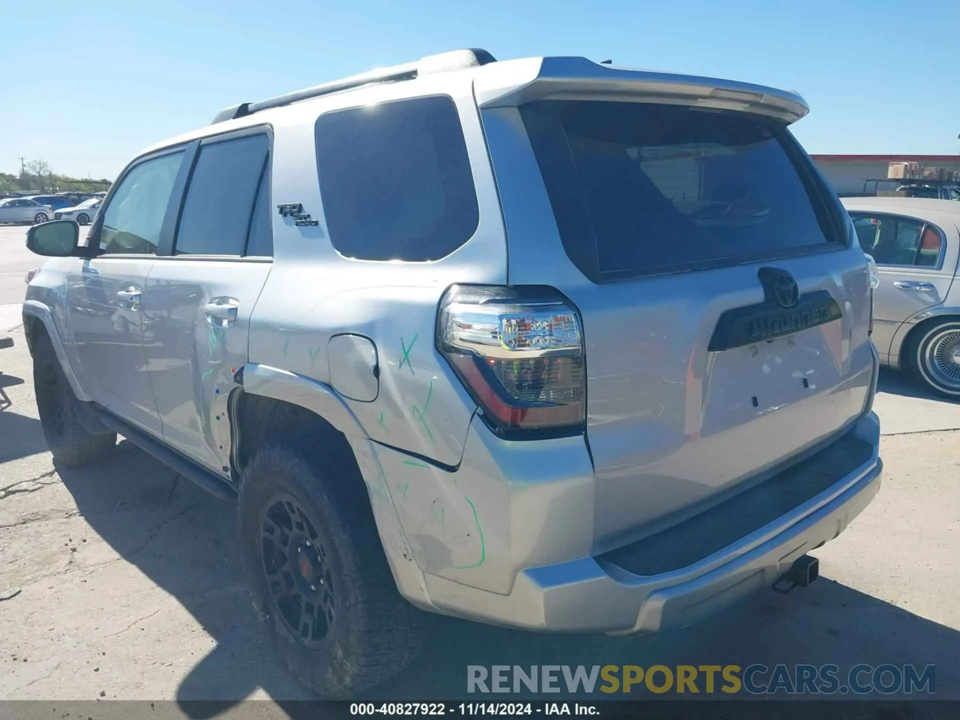 3 Photograph of a damaged car JTERU5JR7P6156755 TOYOTA 4RUNNER 2023
