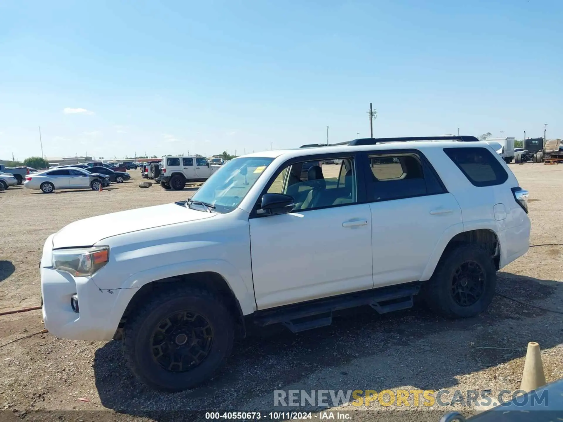 13 Photograph of a damaged car JTEUU5JR8P6182128 TOYOTA 4RUNNER 2023