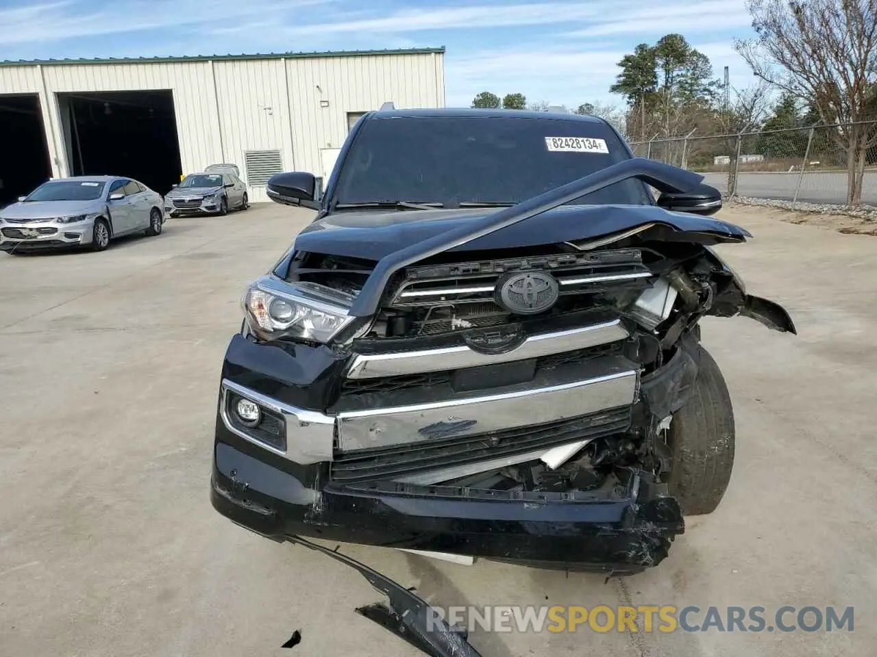 5 Photograph of a damaged car JTEDU5JR8R5312353 TOYOTA 4RUNNER 2024