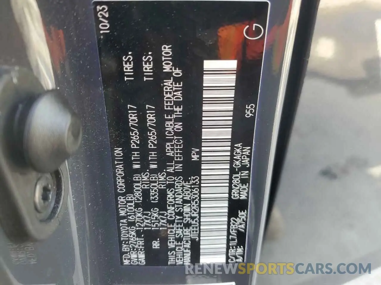13 Photograph of a damaged car JTEEU5JR2R5306133 TOYOTA 4RUNNER 2024