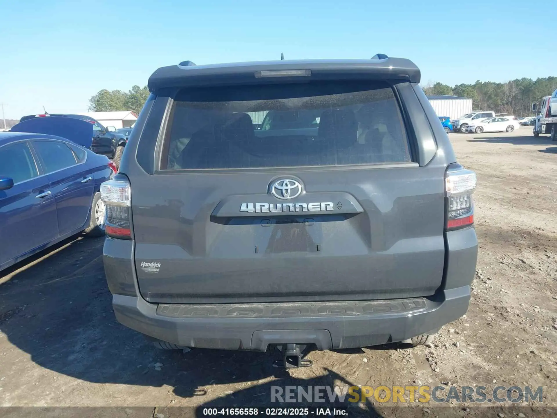 16 Photograph of a damaged car JTEEU5JRXR5316327 TOYOTA 4RUNNER 2024