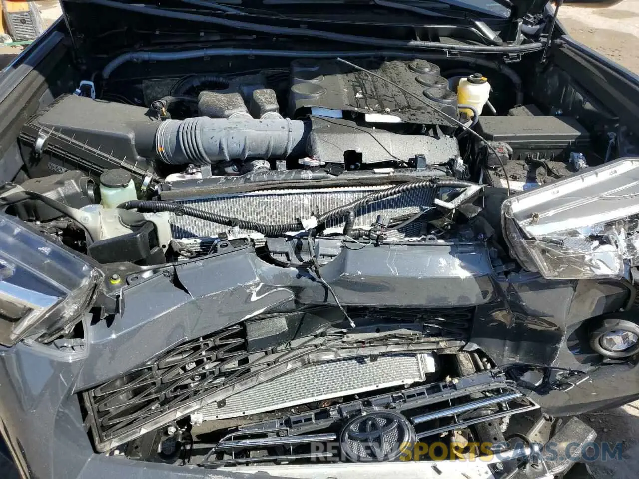 12 Photograph of a damaged car JTEFU5JR3R5310146 TOYOTA 4RUNNER 2024