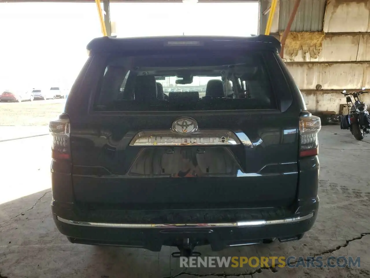6 Photograph of a damaged car JTEKU5JR2R6259196 TOYOTA 4RUNNER 2024