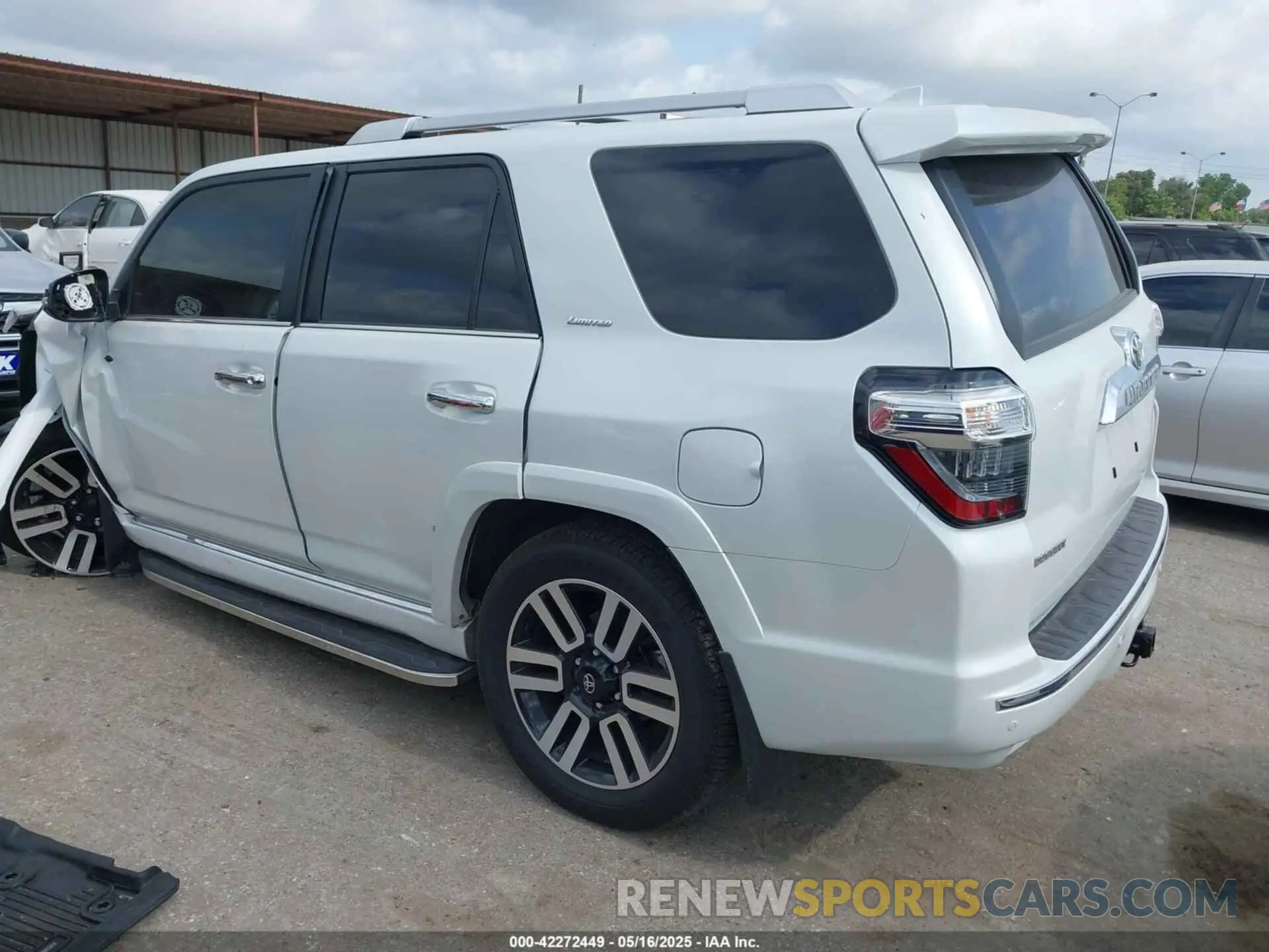 3 Photograph of a damaged car JTEKU5JR2R6303259 TOYOTA 4RUNNER 2024