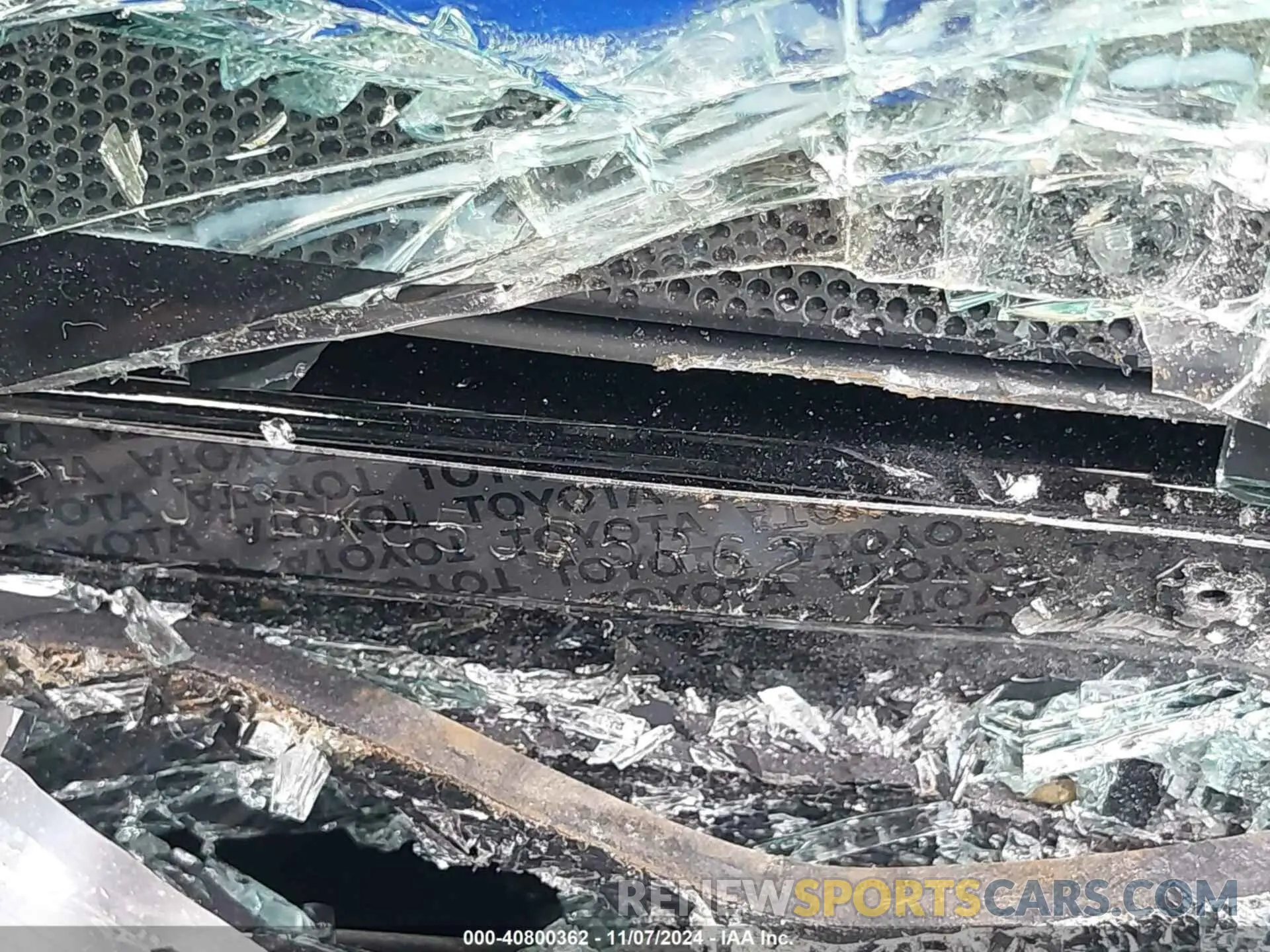 9 Photograph of a damaged car JTEKU5JR5R6242439 TOYOTA 4RUNNER 2024