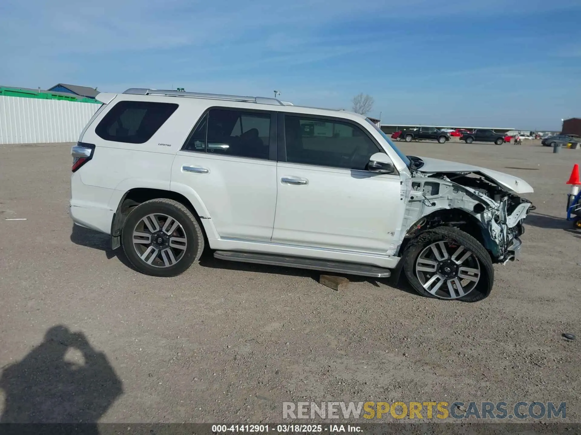 14 Photograph of a damaged car JTEKU5JR5R6243512 TOYOTA 4RUNNER 2024