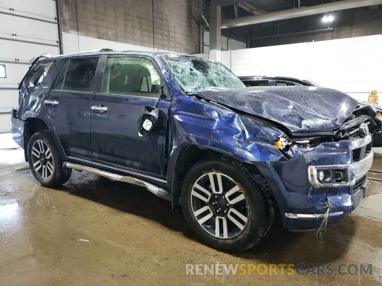 4 Photograph of a damaged car JTEKU5JR6R6242496 TOYOTA 4RUNNER 2024