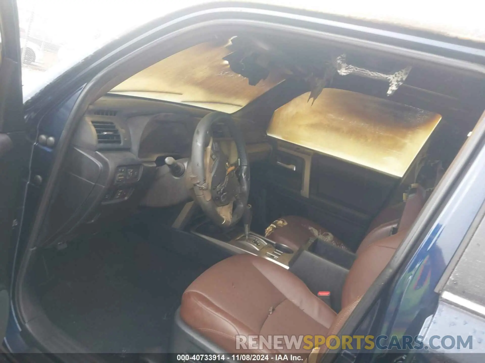 6 Photograph of a damaged car JTEKU5JR7R6241292 TOYOTA 4RUNNER 2024