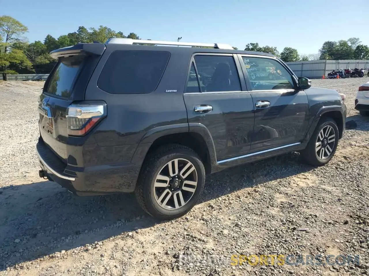 3 Photograph of a damaged car JTEKU5JR7R6293442 TOYOTA 4RUNNER 2024