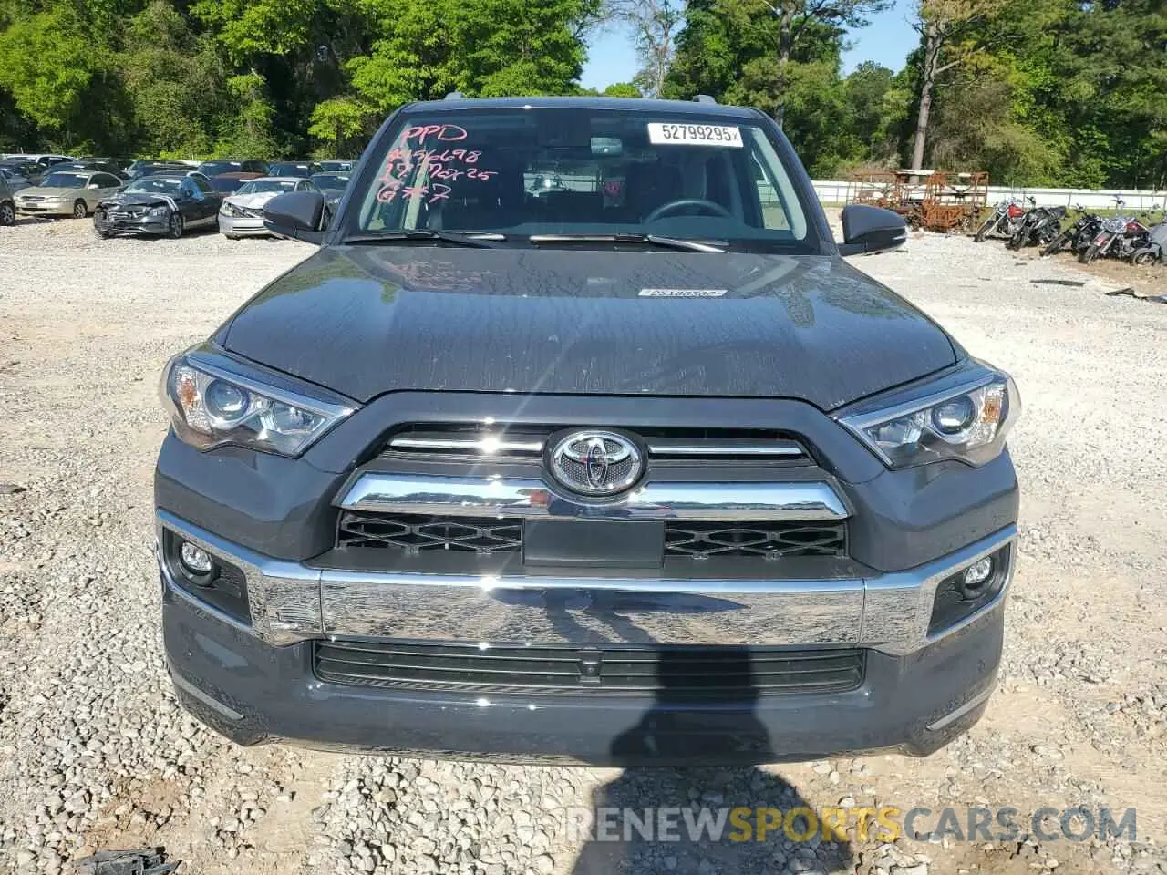 5 Photograph of a damaged car JTEKU5JR7R6293442 TOYOTA 4RUNNER 2024