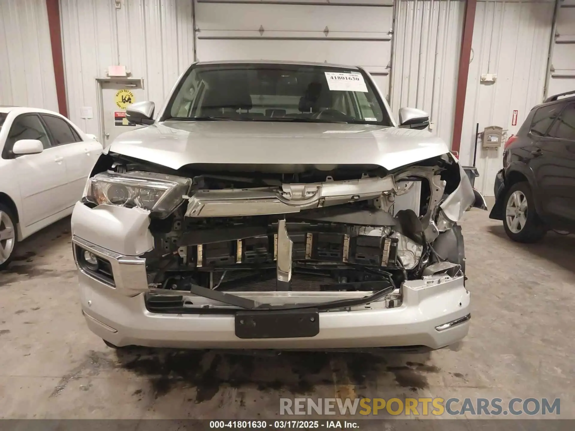 12 Photograph of a damaged car JTEKU5JR8R6238952 TOYOTA 4RUNNER 2024