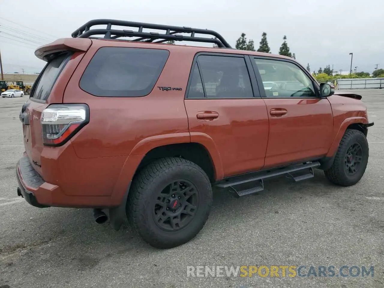 3 Photograph of a damaged car JTELU5JR0R6259444 TOYOTA 4RUNNER 2024