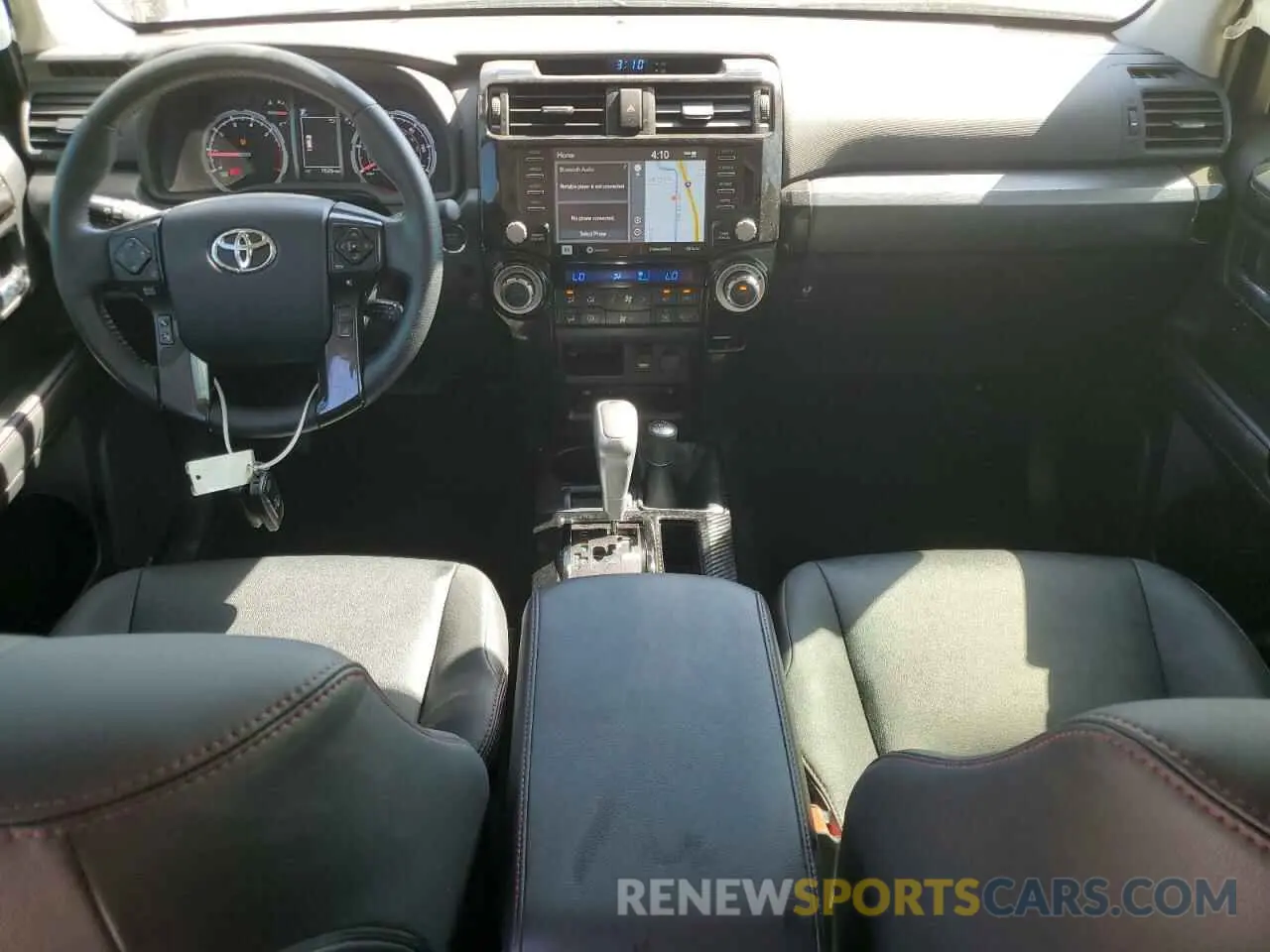 8 Photograph of a damaged car JTELU5JR3R6258627 TOYOTA 4RUNNER 2024