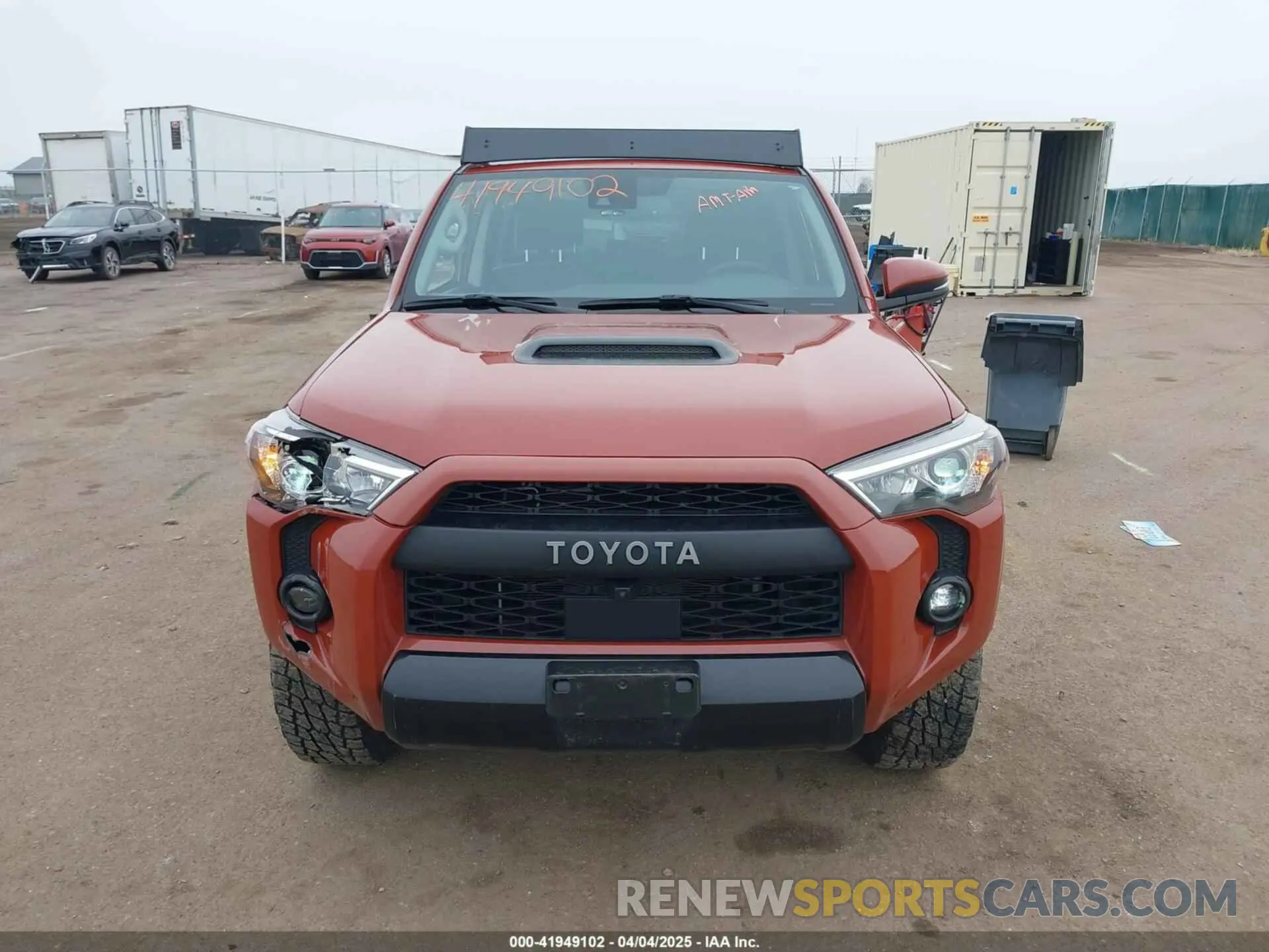 12 Photograph of a damaged car JTELU5JR4R6224048 TOYOTA 4RUNNER 2024