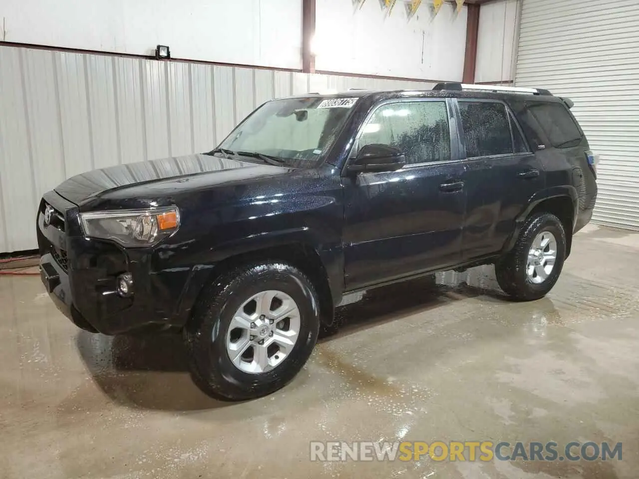 1 Photograph of a damaged car JTEMU5JR2R6220701 TOYOTA 4RUNNER 2024