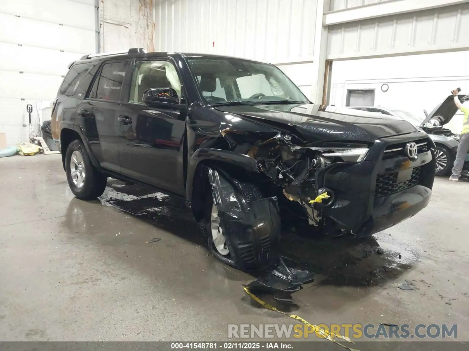 1 Photograph of a damaged car JTEMU5JR5R6280827 TOYOTA 4RUNNER 2024