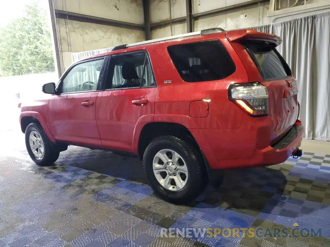 2 Photograph of a damaged car JTEMU5JR6R6282330 TOYOTA 4RUNNER 2024