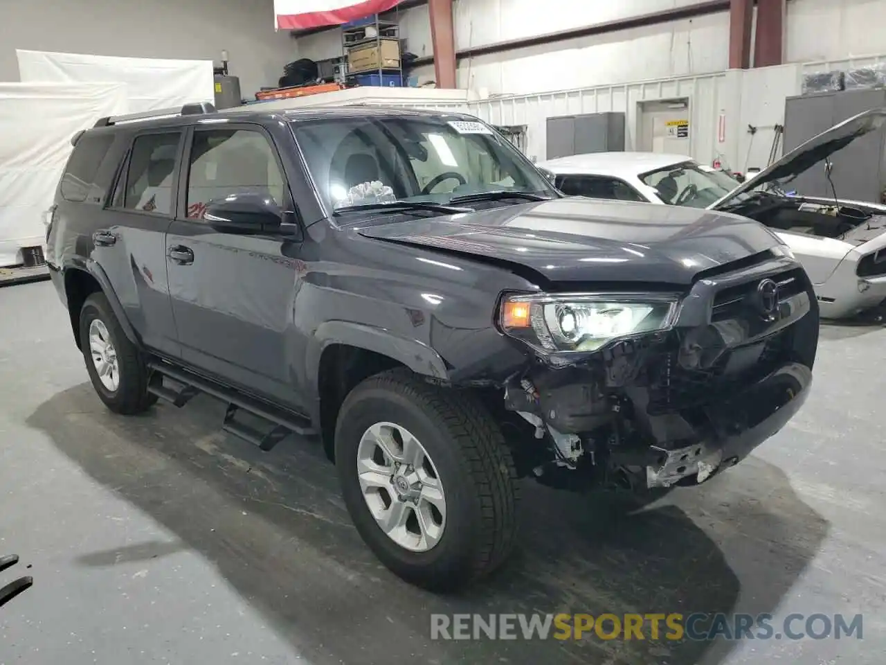 4 Photograph of a damaged car JTENU5JR0R6297281 TOYOTA 4RUNNER 2024