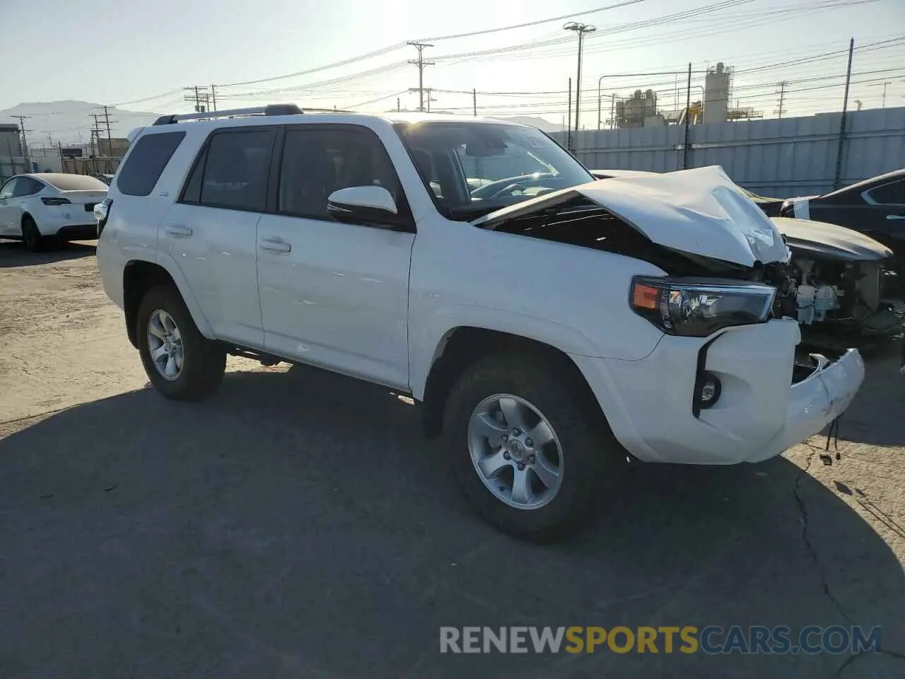 4 Photograph of a damaged car JTENU5JR2R6291580 TOYOTA 4RUNNER 2024
