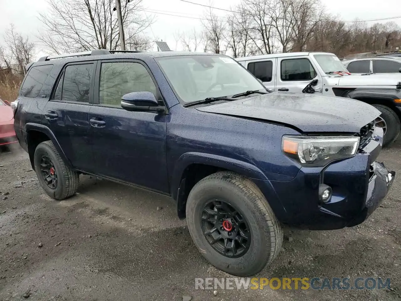 4 Photograph of a damaged car JTENU5JR3R6251766 TOYOTA 4RUNNER 2024